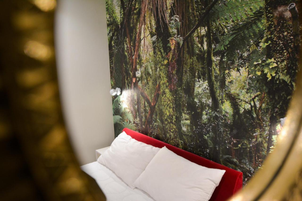 Lion'S Den Deluxe Studio Apartment Budapest Ngoại thất bức ảnh